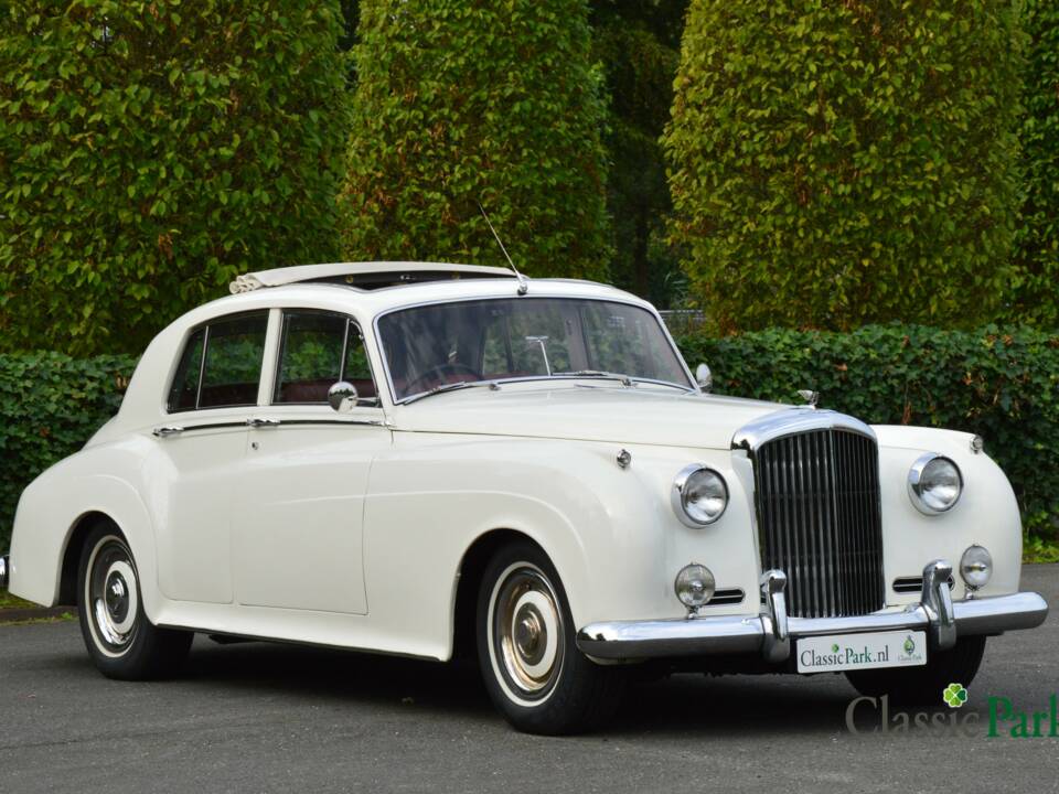 Imagen 7/50 de Bentley S 1 (1957)