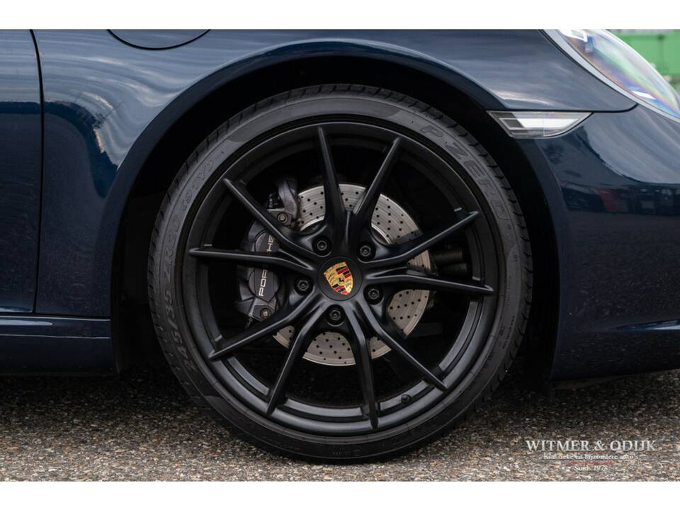 Bild 34/39 von Porsche 911 Carrera (2018)