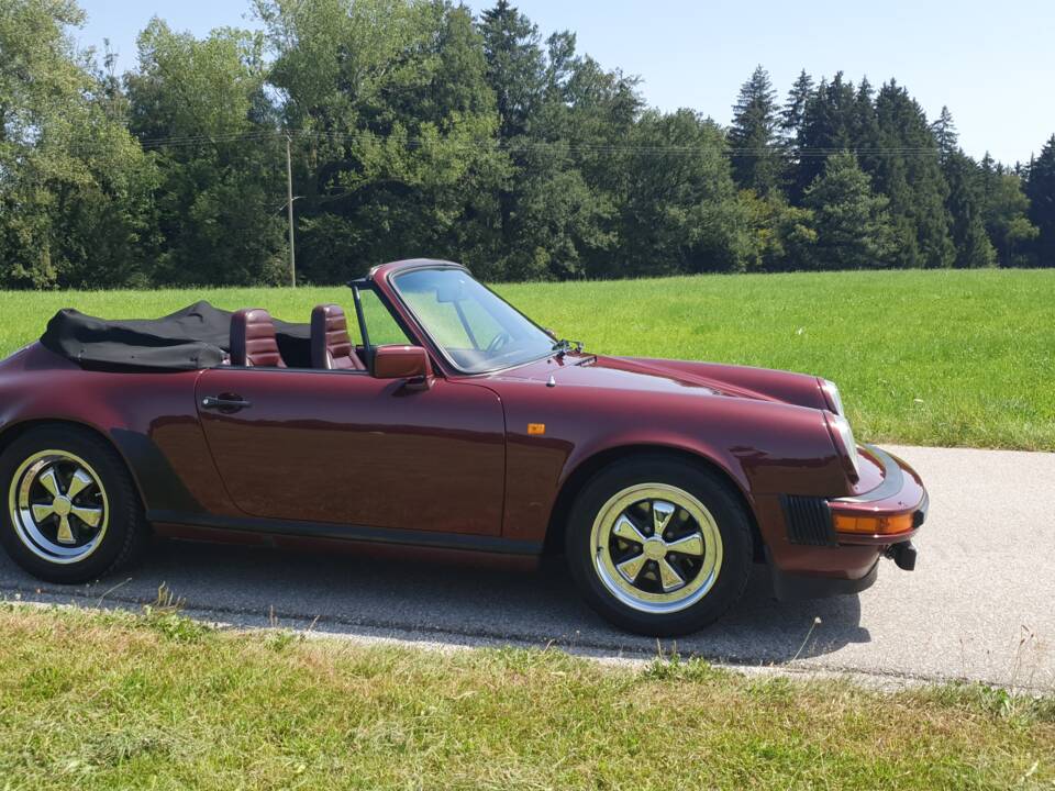 Image 20/31 of Porsche 911 SC 3.0 (1983)