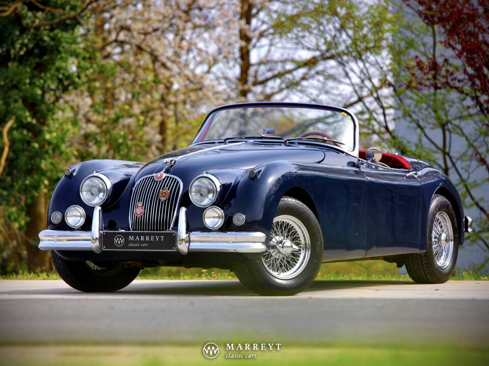 Image 7/78 of Jaguar XK 150 3.4 S OTS (1958)