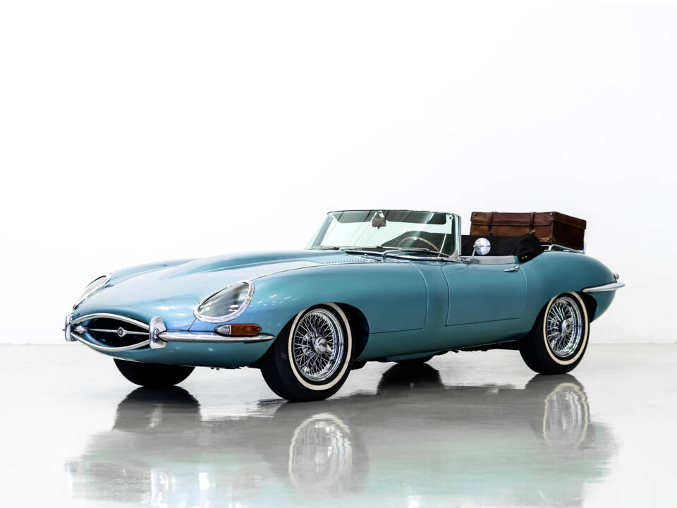 Bild 4/60 von Jaguar E-Type 4.2 (1967)