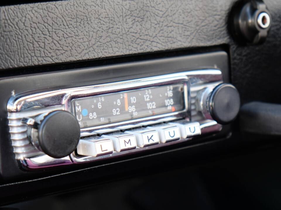 Image 37/59 de Saab 96 V4 (1971)