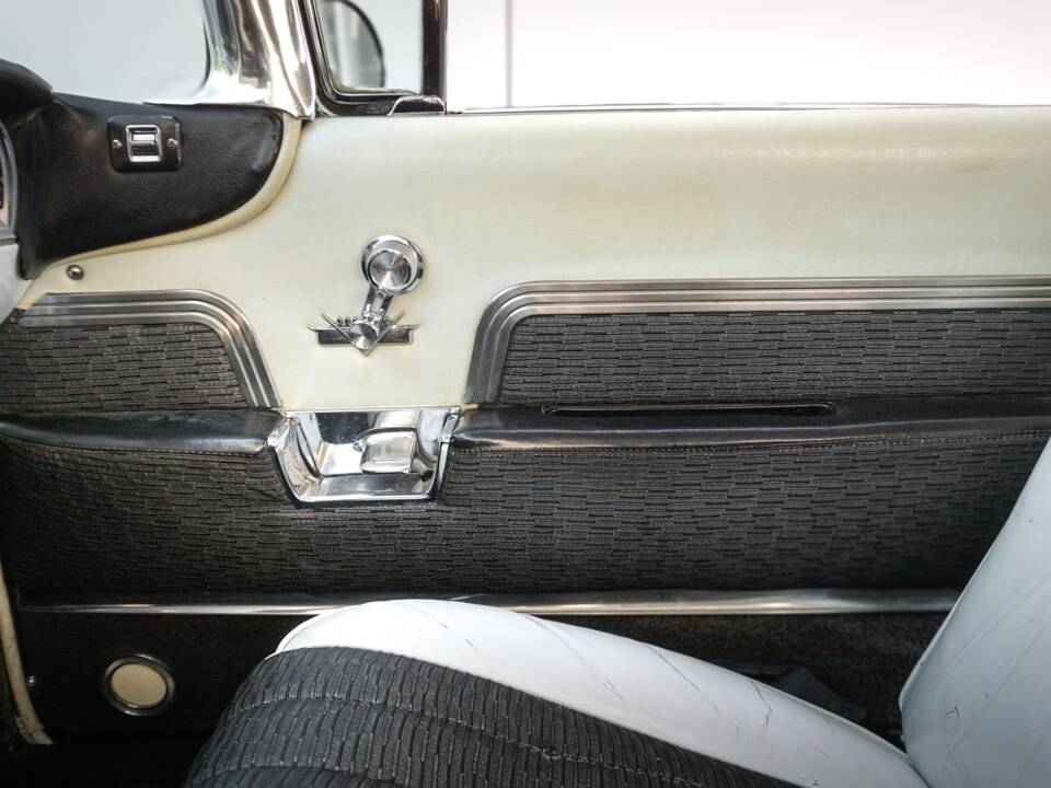 Bild 49/62 von Cadillac Coupe DeVille (1959)