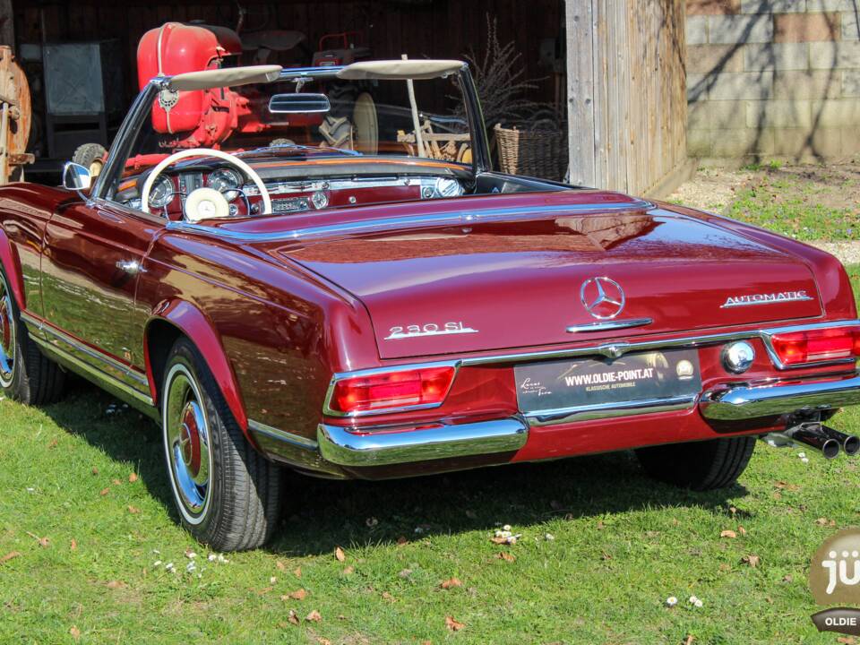 Bild 12/20 von Mercedes-Benz 230 SL (1965)