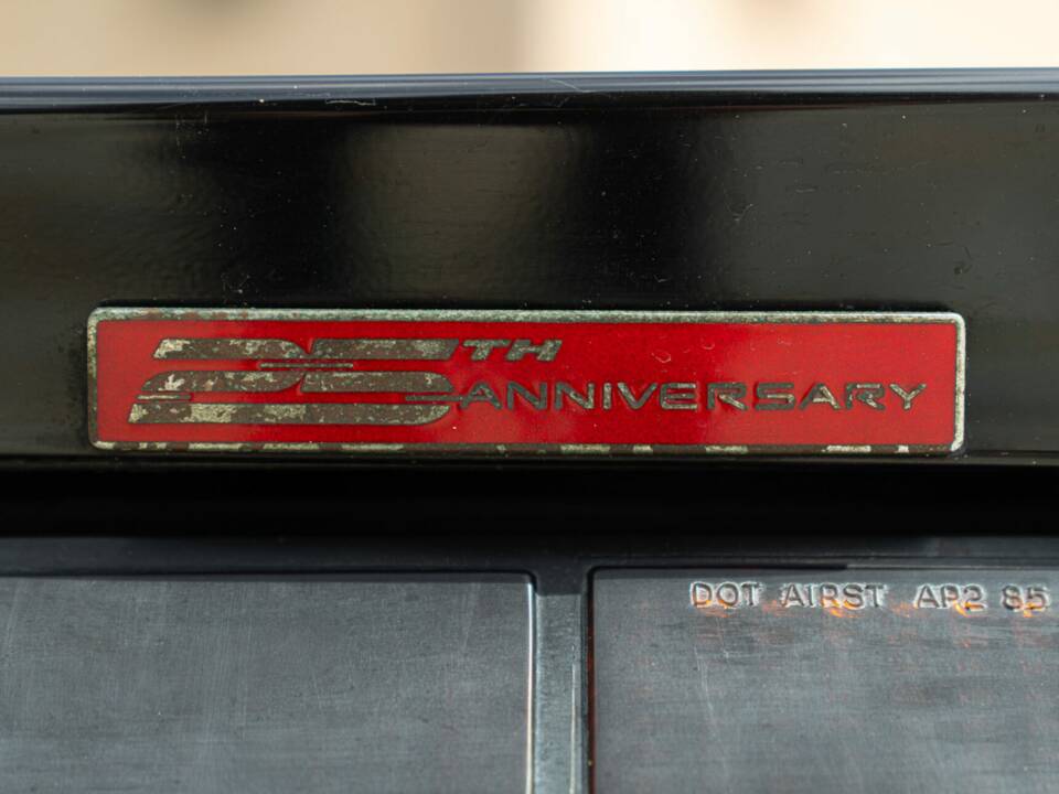 Bild 18/50 von Chevrolet Camaro Z28 (1992)