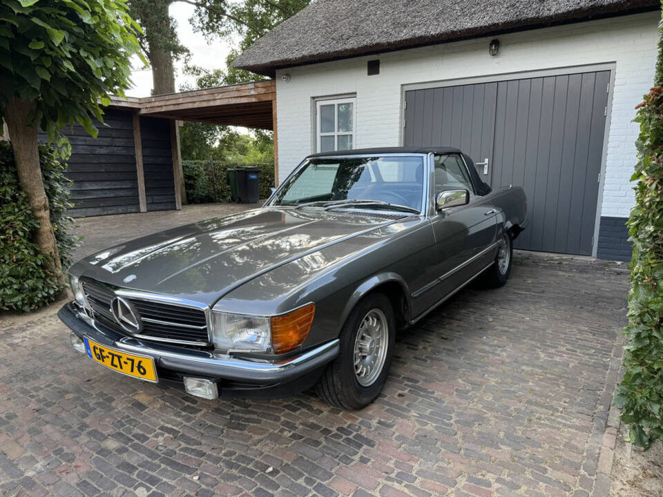 Imagen 1/6 de Mercedes-Benz 500 SL (1983)