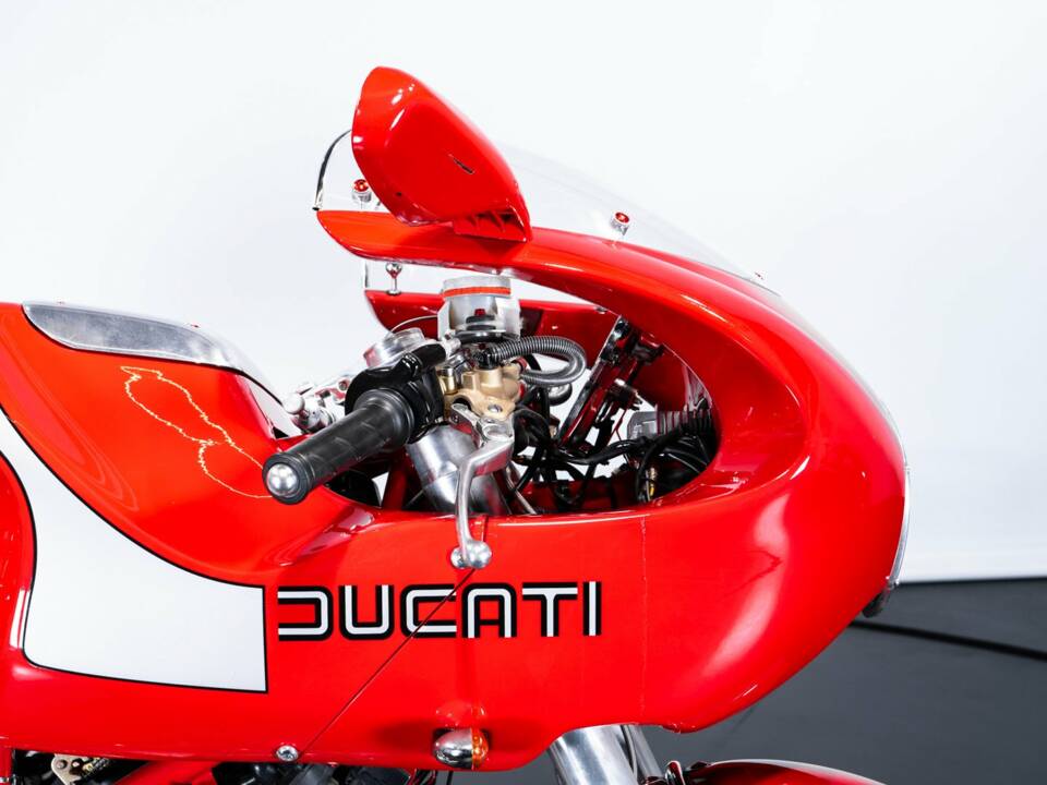 Immagine 45/50 di Ducati DUMMY (2003)