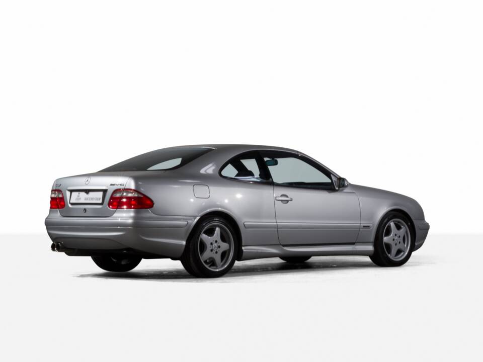 Image 4/28 of Mercedes-Benz CLK 200 Kompressor (2001)