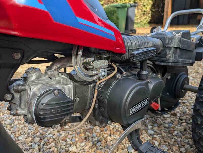 Imagen 26/28 de Honda DUMMY (1984)