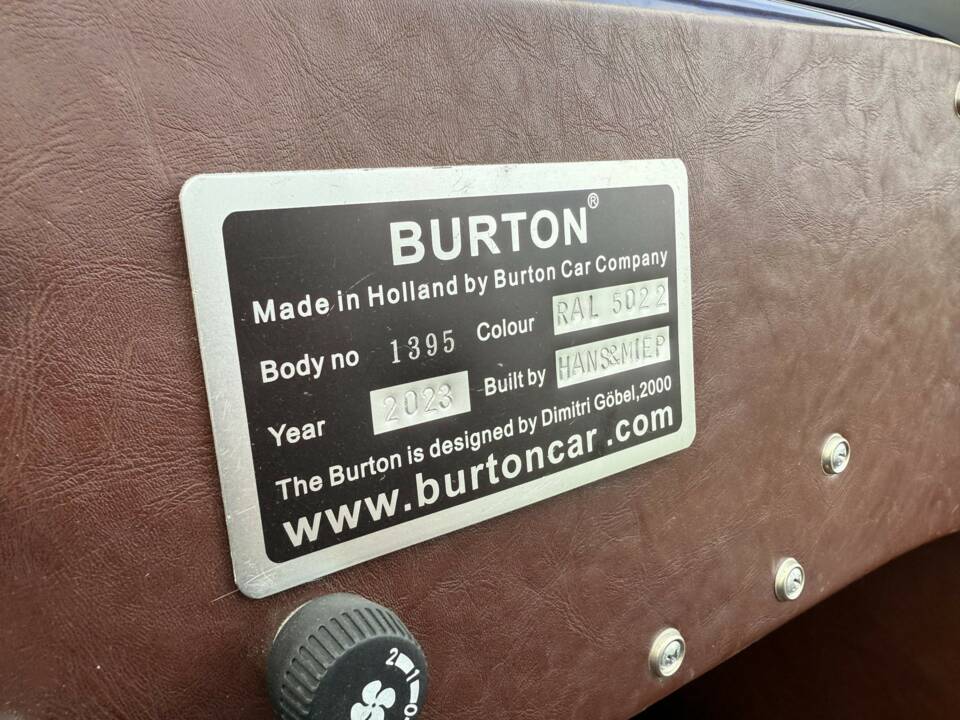 Bild 15/17 von Burton Classic (1982)