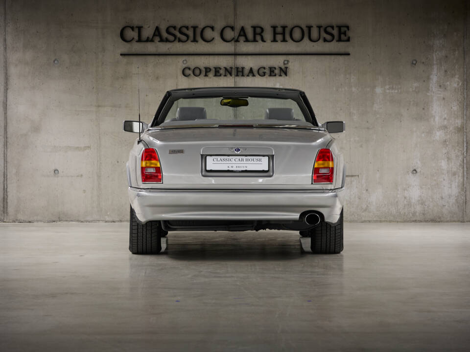 Image 5/77 of Bentley Azure (2001)