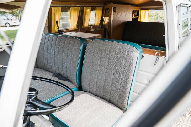 Image 31/50 of Volkswagen T1 camper (1966)
