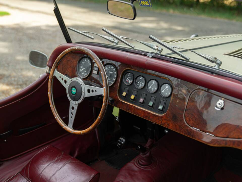 Bild 35/50 von Morgan 4/4 1600 (1989)