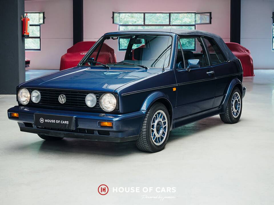 Bild 2/24 von Volkswagen Golf I Cabrio GLi 1.8 (1992)