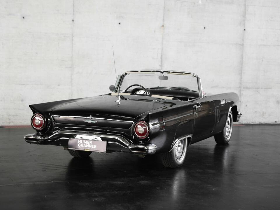 Immagine 35/50 di Ford Thunderbird (1957)