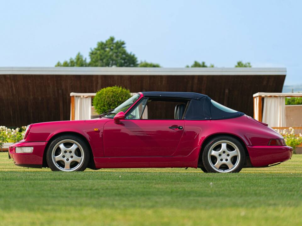 Image 15/50 of Porsche 911 Carrera 2 (1991)