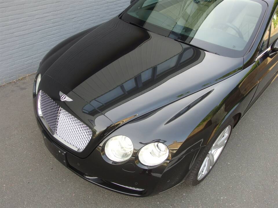 Immagine 11/100 di Bentley Continental GT (2006)