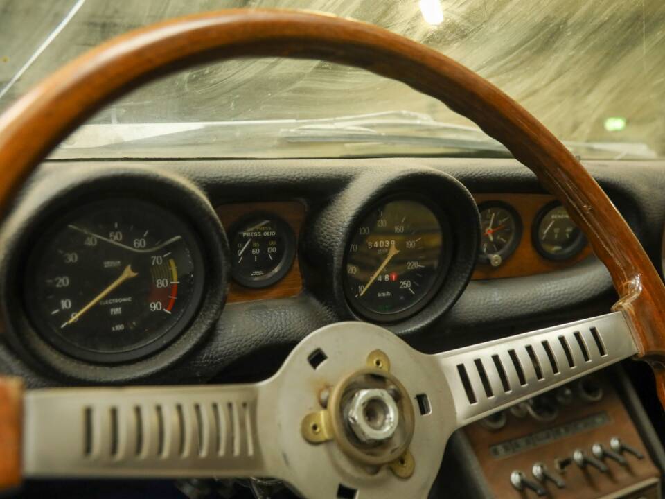 Image 33/48 of FIAT Dino Coupe (1968)