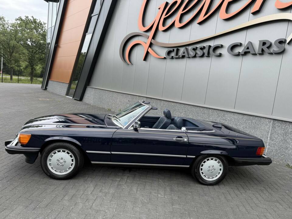 Image 4/50 of Mercedes-Benz 560 SL (1986)
