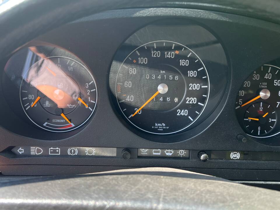 Image 12/22 de Mercedes-Benz 300 SL (1986)