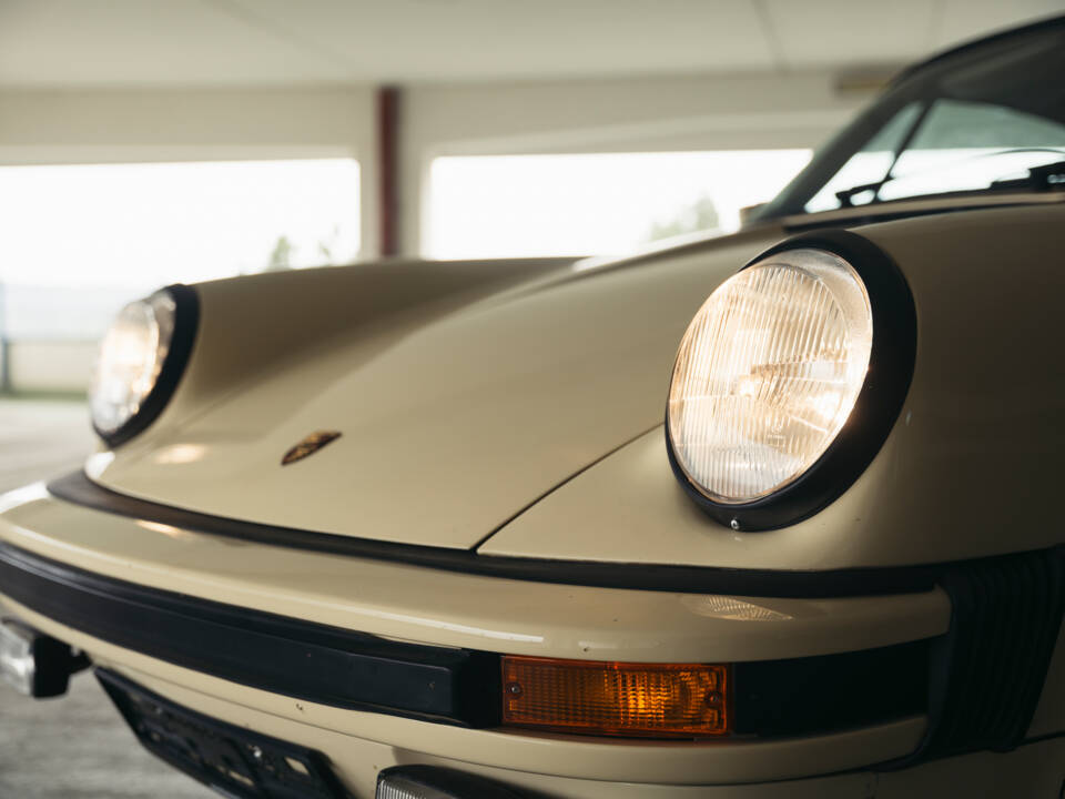 Bild 2/107 von Porsche 911 SC 3.0 (1978)