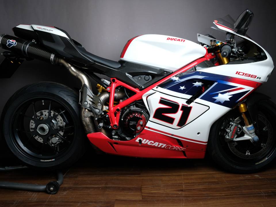 Bild 1/10 von Ducati DUMMY (2009)