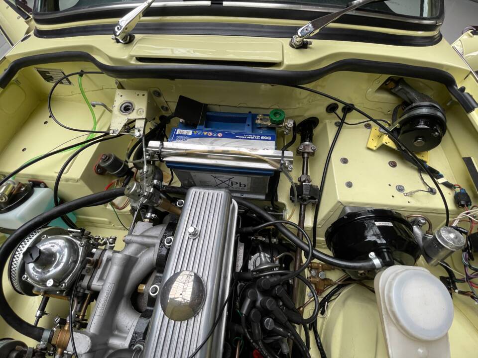 Afbeelding 27/39 van Triumph TR 250 (1967)