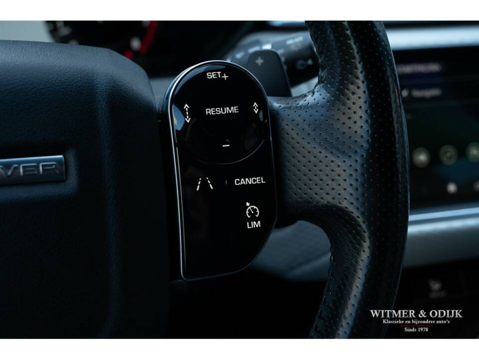 Afbeelding 22/26 van Land Rover Range Rover Velar P250 (2017)