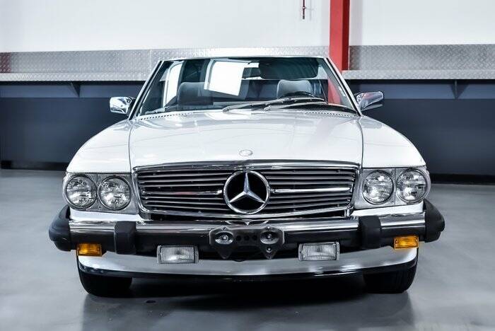 Image 3/7 de Mercedes-Benz 560 SL (1989)