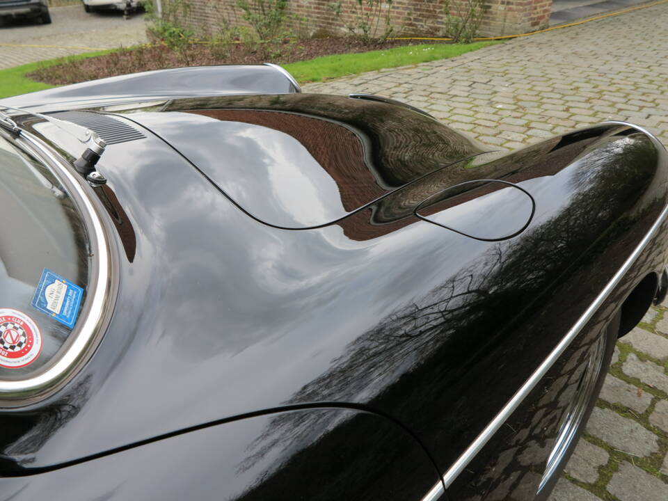Image 9/13 of Porsche 356 B 1600 Super 90 (1963)