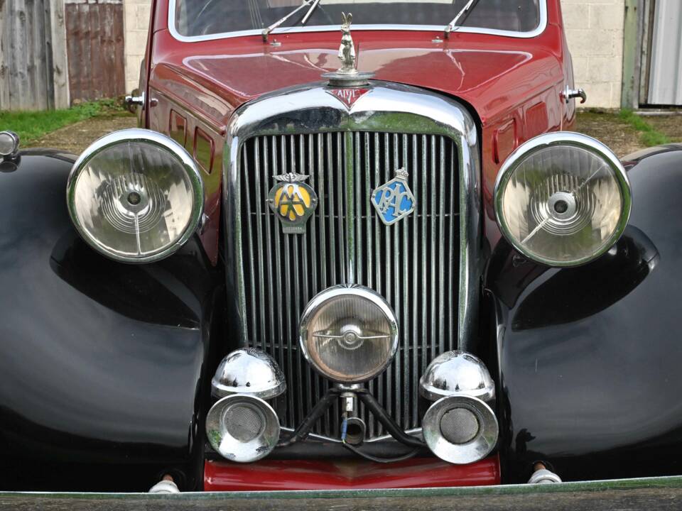 Immagine 23/50 di Alvis TA 14 Duncan Sports (1948)
