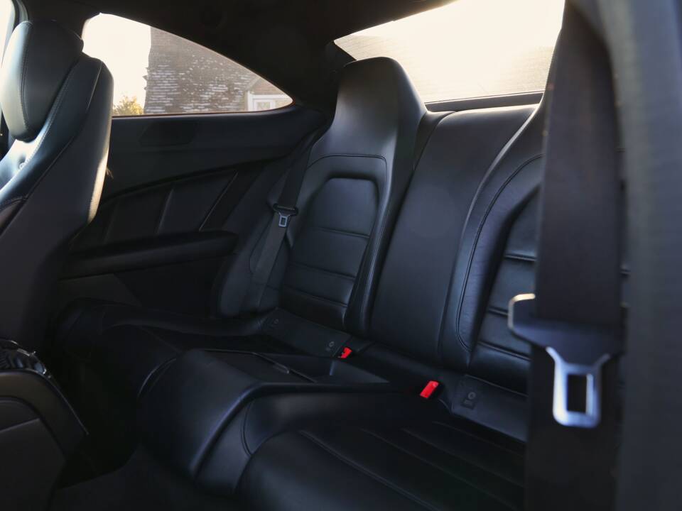 Imagen 19/40 de Mercedes-Benz C 63 AMG (2013)