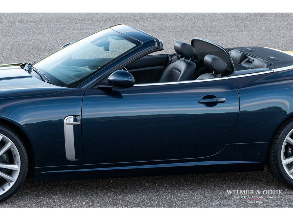 Bild 15/29 von Jaguar XKR (2008)