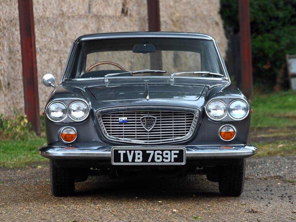 Image 6/15 of Lancia Flavia 1.8 (Pininfarina) (1968)