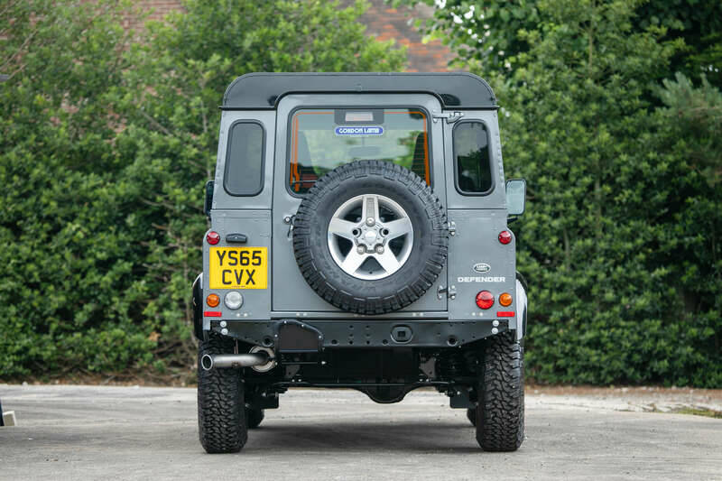 Bild 7/50 von Land Rover Defender 90 (2015)