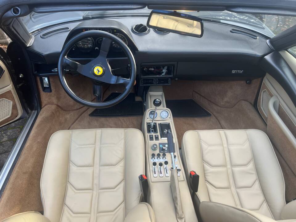 Image 23/114 de Ferrari 308 GTS Quattrovalvole (1985)