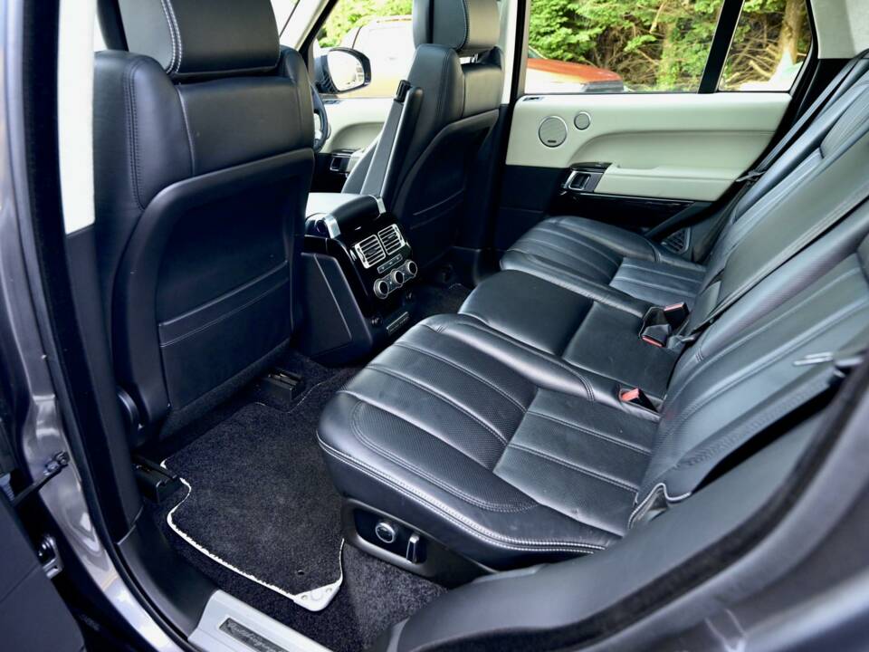 Image 28/50 de Land Rover Range Rover Autobiography SDV8 (2016)