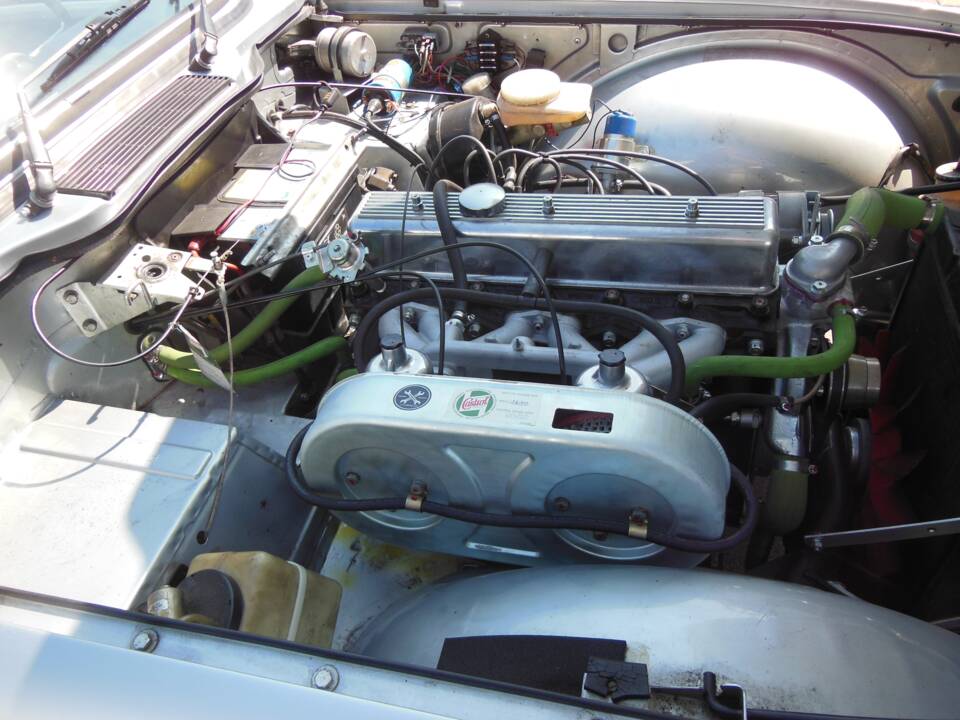 Bild 61/63 von Triumph TR 6 (1974)