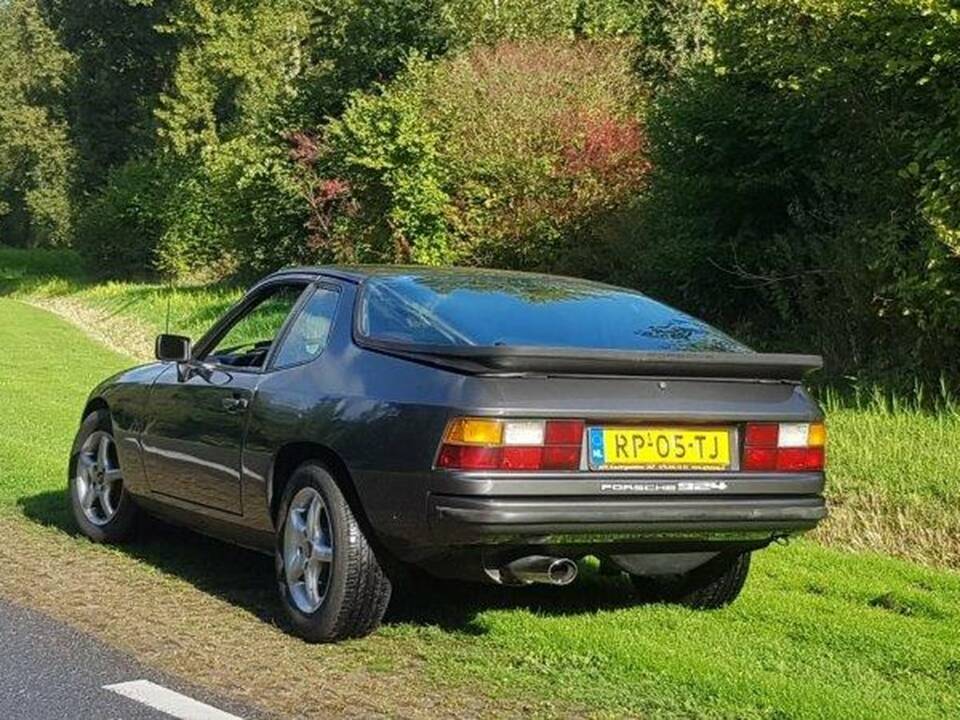 Image 2/8 de Porsche 924 (1979)