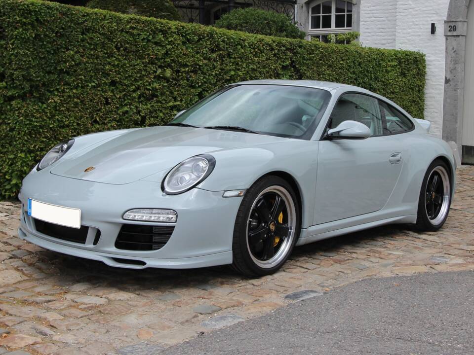 Image 1/10 de Porsche 911 Sport Classic (2010)