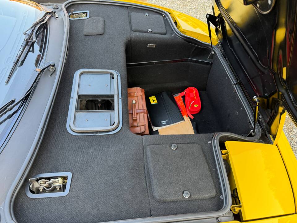 Bild 82/82 von Ferrari 348 TS (1990)
