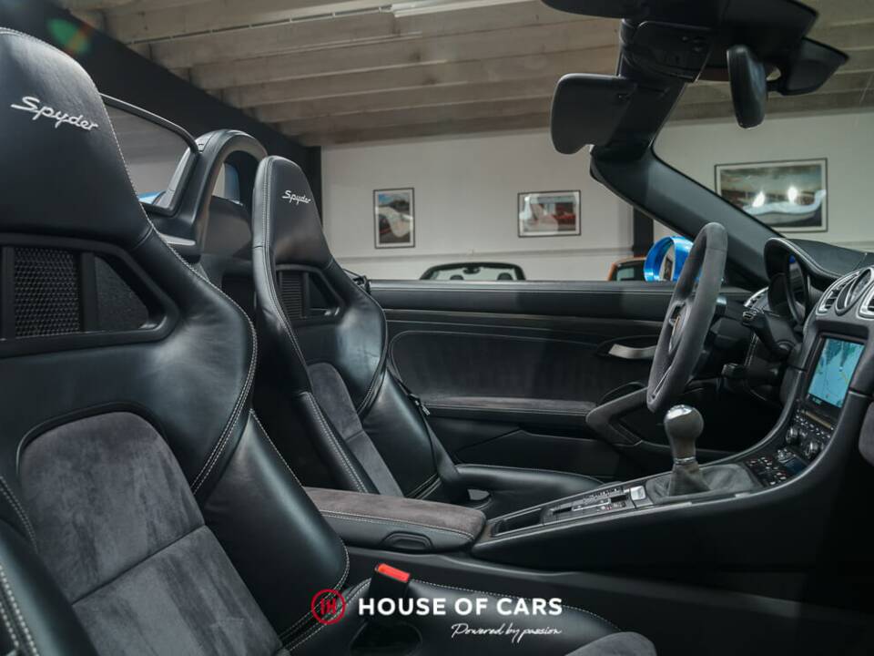 Image 19/24 of Porsche Boxster Spyder (2016)