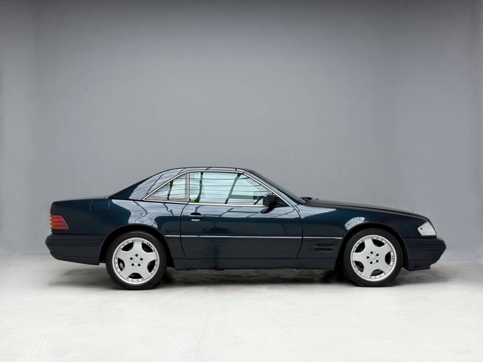 Bild 2/27 von Mercedes-Benz SL 320 (1997)
