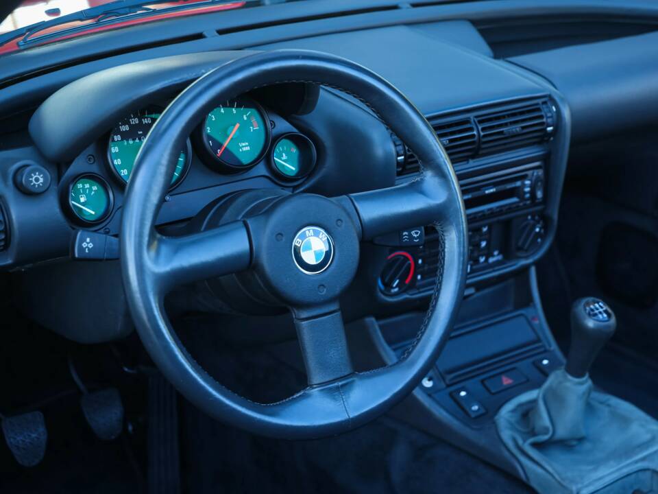 Bild 3/50 von BMW Z1 Roadster (1991)