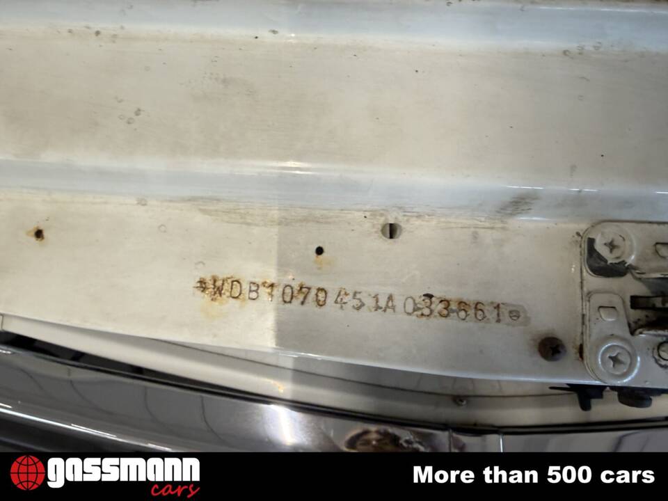 Image 15/15 of Mercedes-Benz 380 SL (1985)