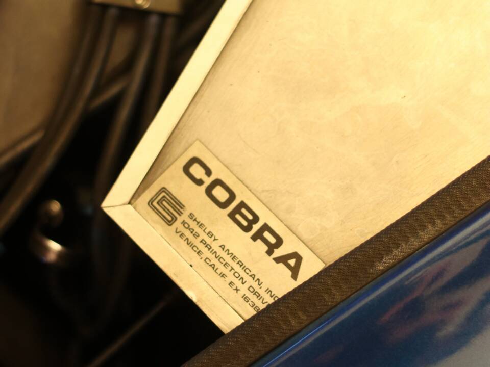 Image 33/57 of AC Cobra 427 (1965)