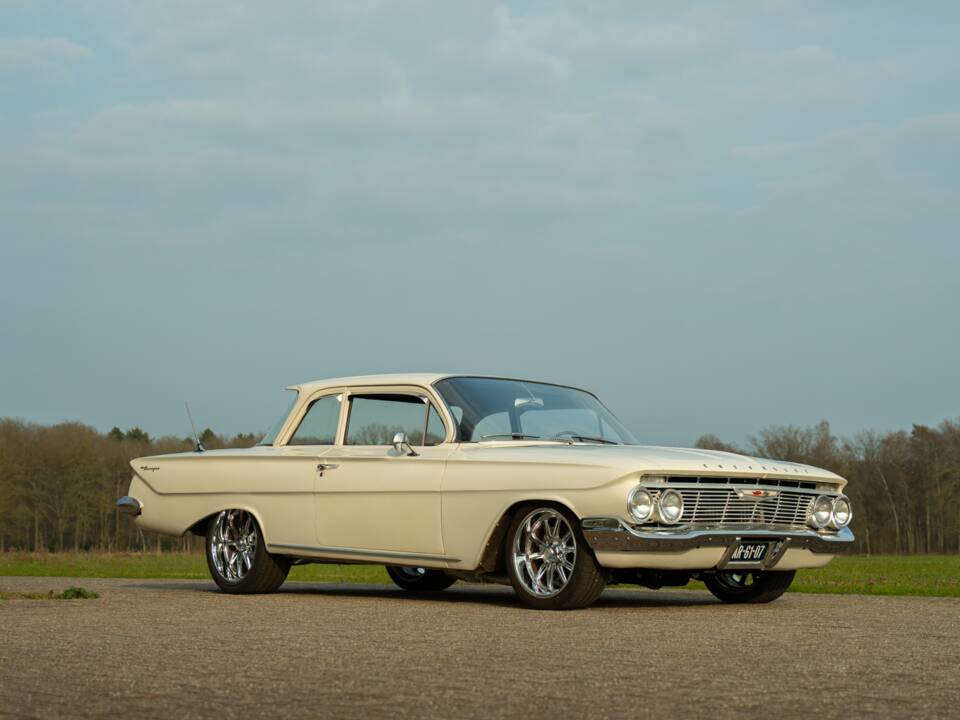 Bild 2/100 von Chevrolet Biscayne (1961)