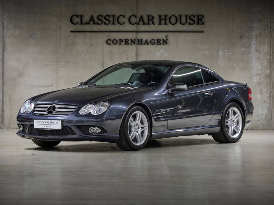 Image 4/99 de Mercedes-Benz SL 550 (2007)