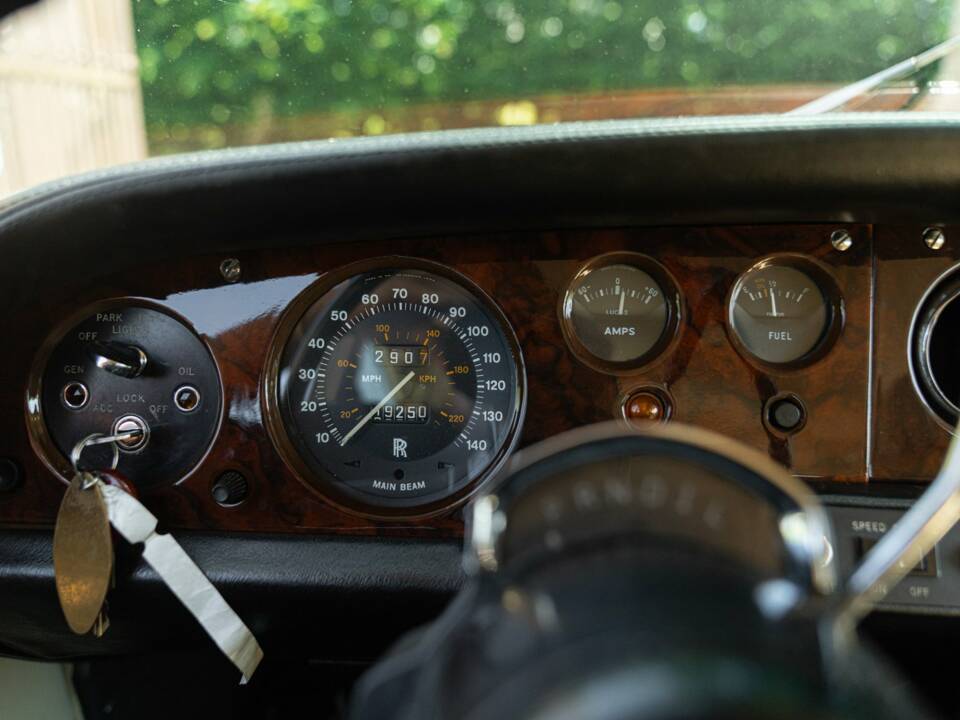 Bild 50/50 von Rolls-Royce Silver Shadow I (1972)