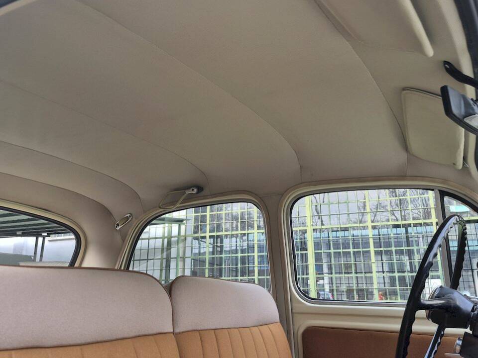 Image 41/55 of FIAT 1100-103 (1959)